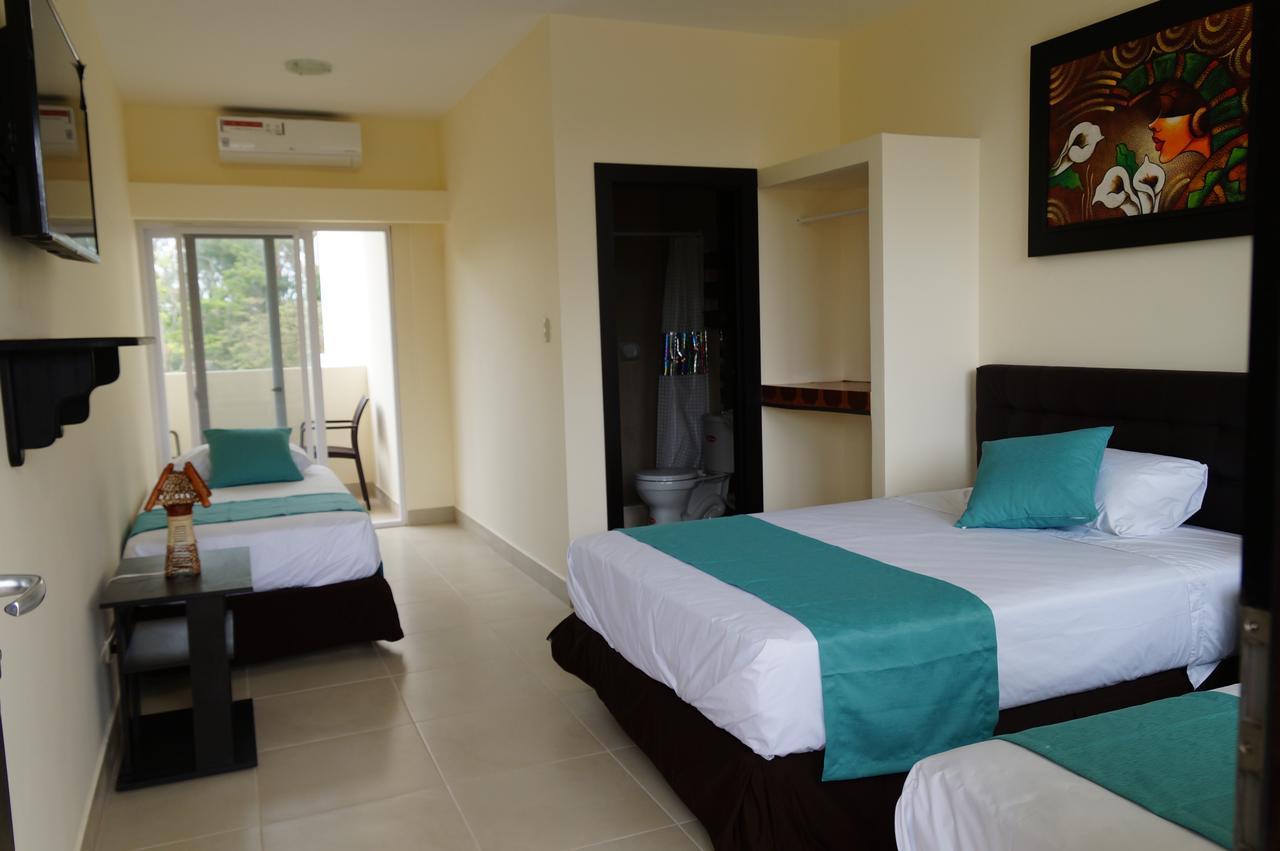 Playa Aventura Hotel Ayangue Exterior foto
